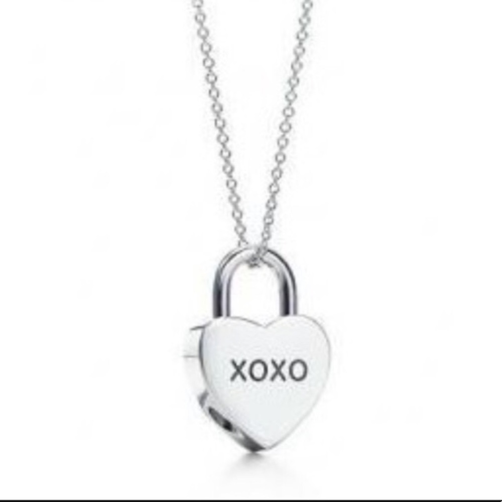 Tiffany&Co. XOXO Heart Lock Charm Pendant